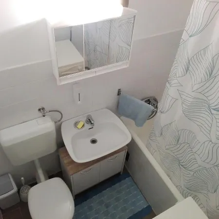 17538a Apartamento Zadar